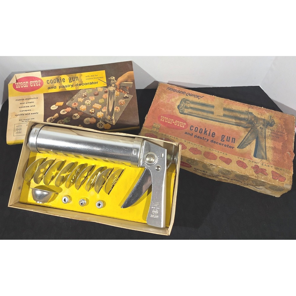 Vintage Wear-Ever Aluminum Cookie Gun and Pastry Decorator No 3365 Made in USA